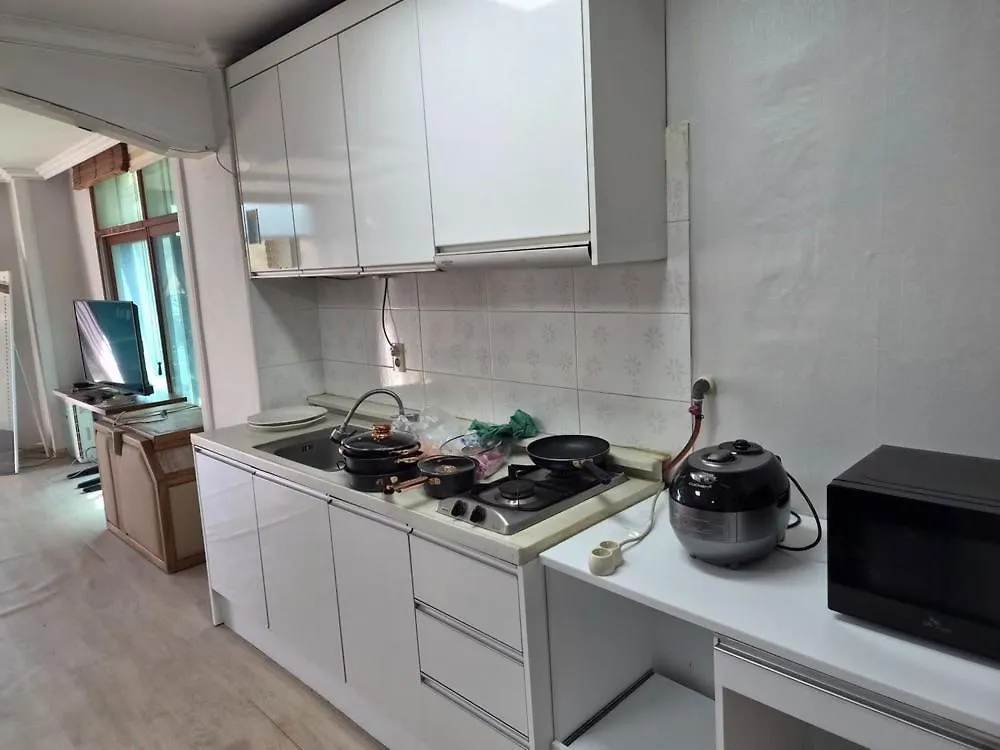 Ganghwa Haemirae Pension Incheon 3*,